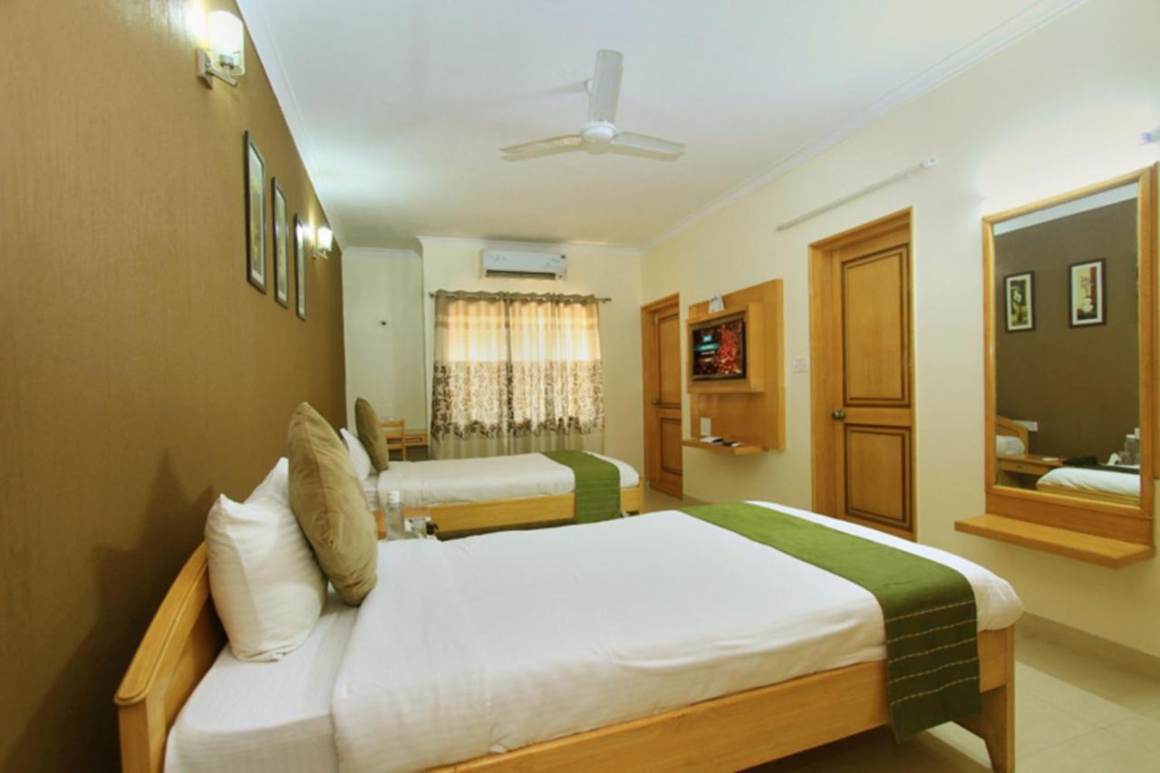 Bluemoon Log-Inn Bangalore Exterior foto