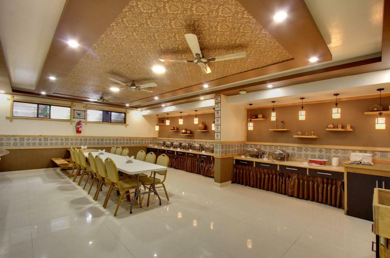 Bluemoon Log-Inn Bangalore Exterior foto