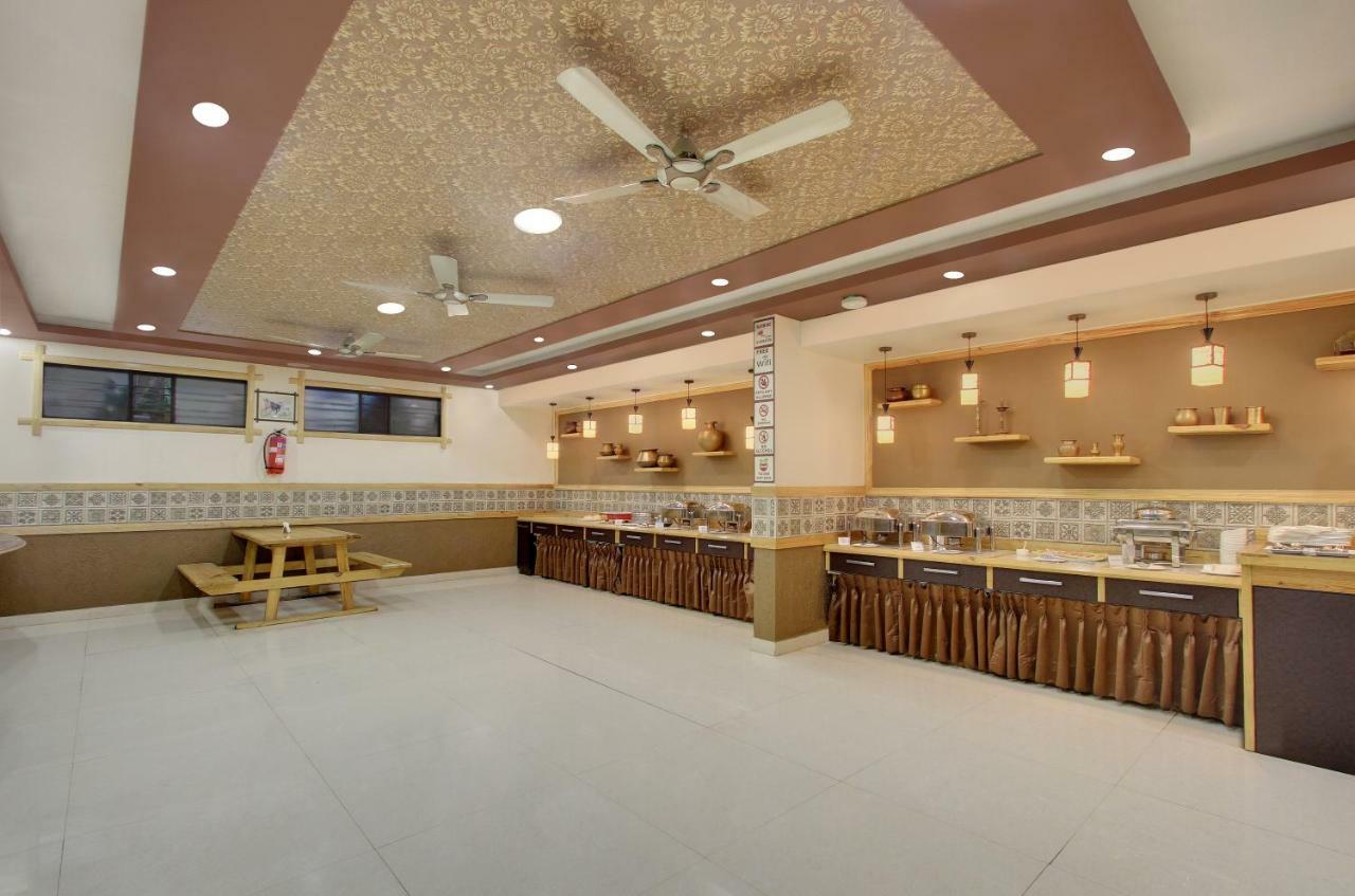 Bluemoon Log-Inn Bangalore Exterior foto