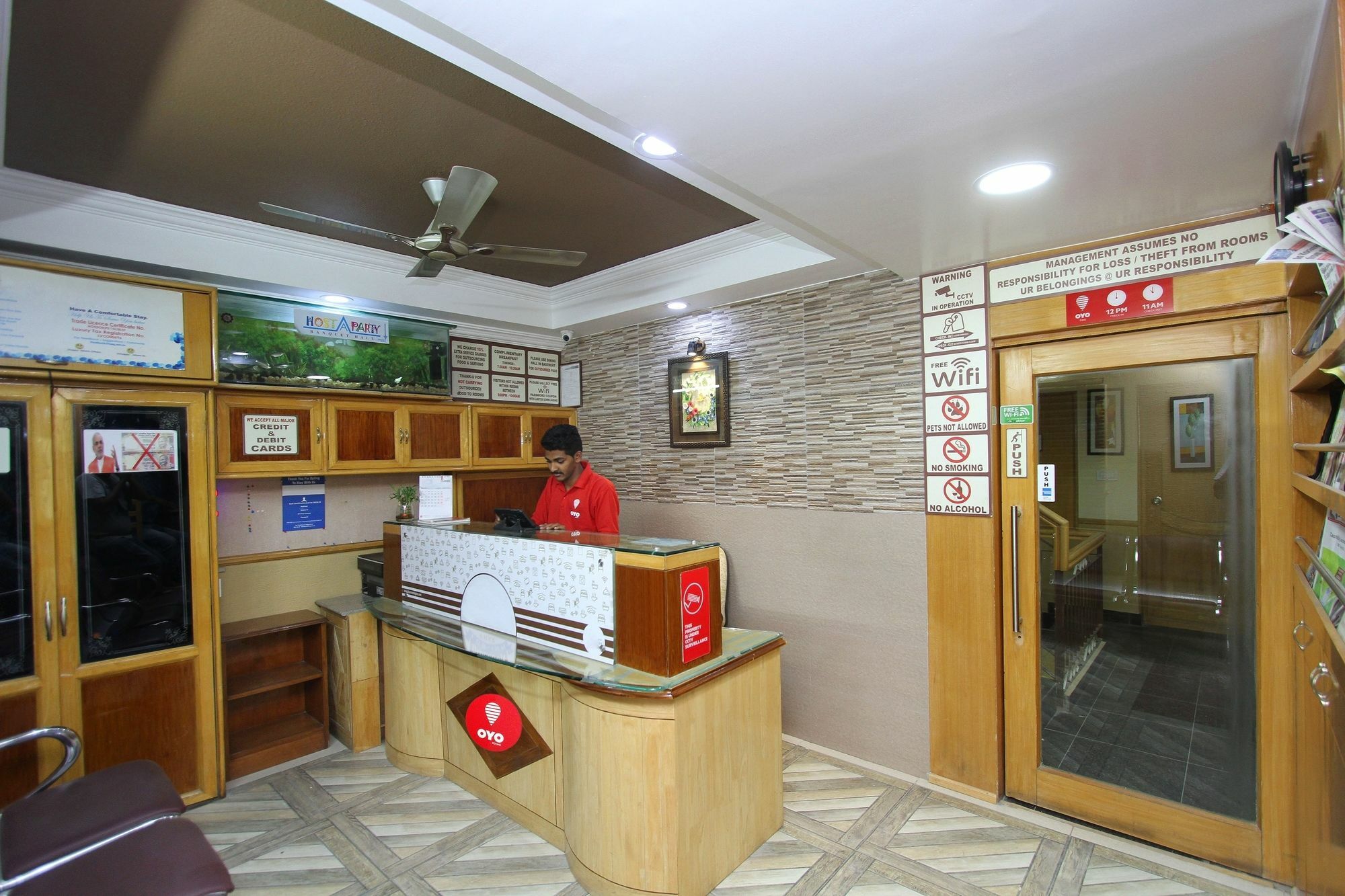 Bluemoon Log-Inn Bangalore Exterior foto